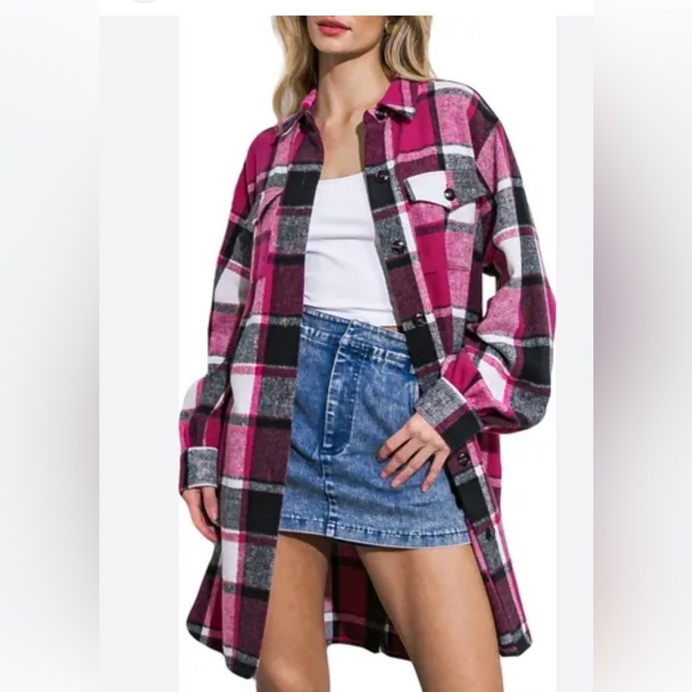 Longline Fuchsia & Black Plaid Shacket Size Medium
